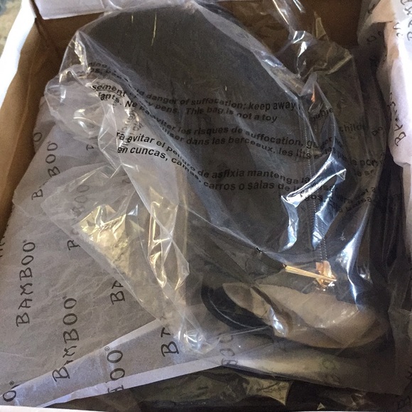 perfect BAMBOO vegan suede almond toe BOOTIES - Picture 5 of 7